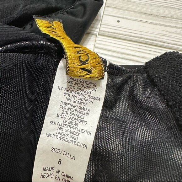 Inches Away Black & White Polka Dot One-Piece Swimsuit 8 Tummy Control - Picture 8 of 11